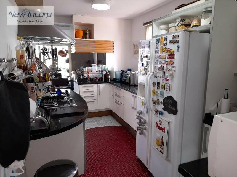 Apartamento à venda com 3 quartos, 138m² - Foto 18