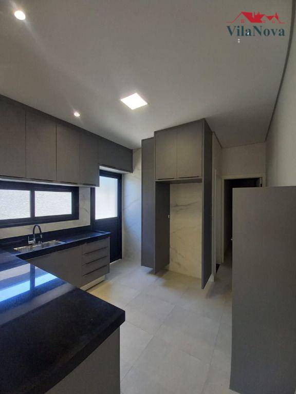 Casa à venda com 3 quartos, 130m² - Foto 1