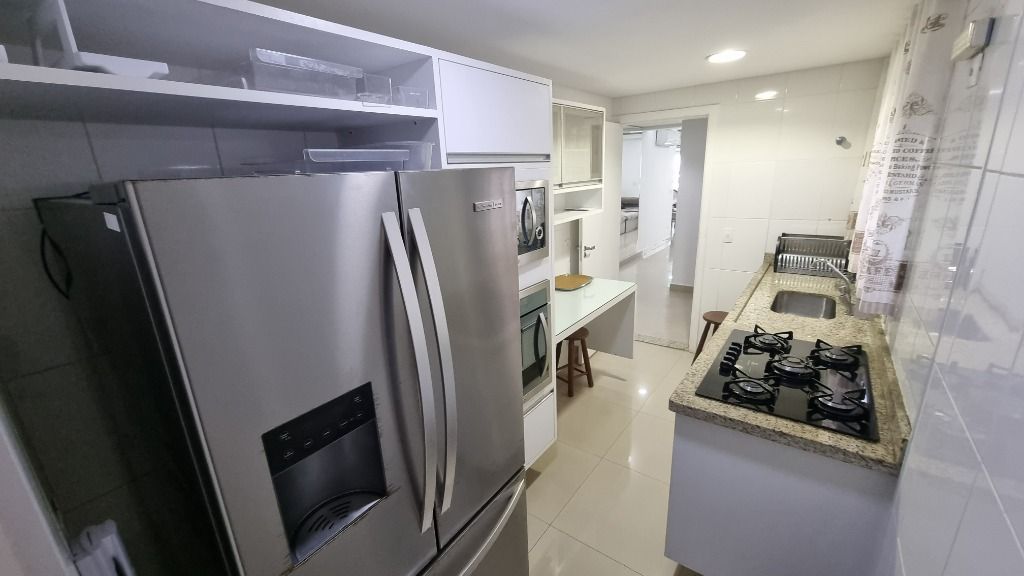 Apartamento à venda com 3 quartos, 135m² - Foto 24