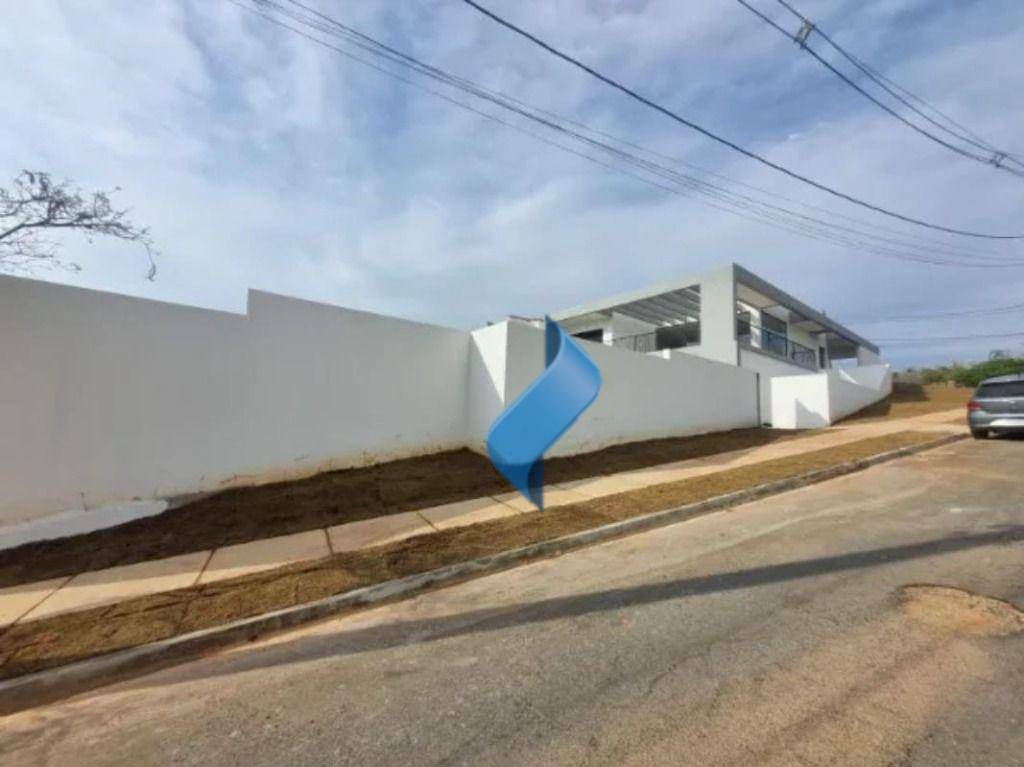 Casa de Condomínio à venda com 3 quartos, 515m² - Foto 2