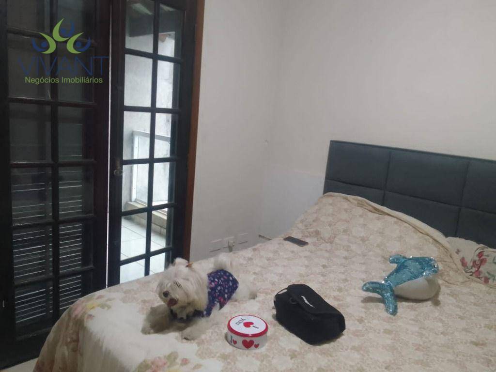 Sobrado à venda com 3 quartos, 234m² - Foto 11