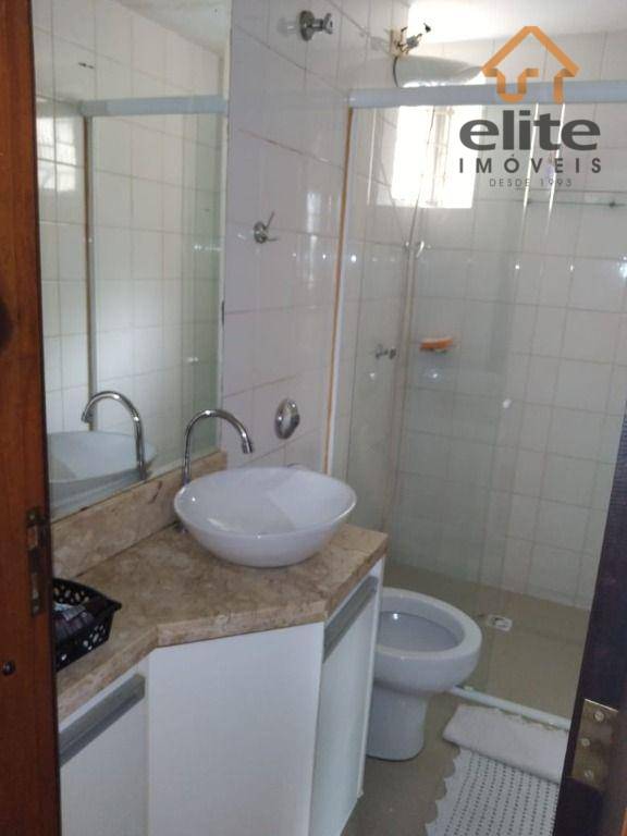 Apartamento à venda com 3 quartos, 65m² - Foto 1