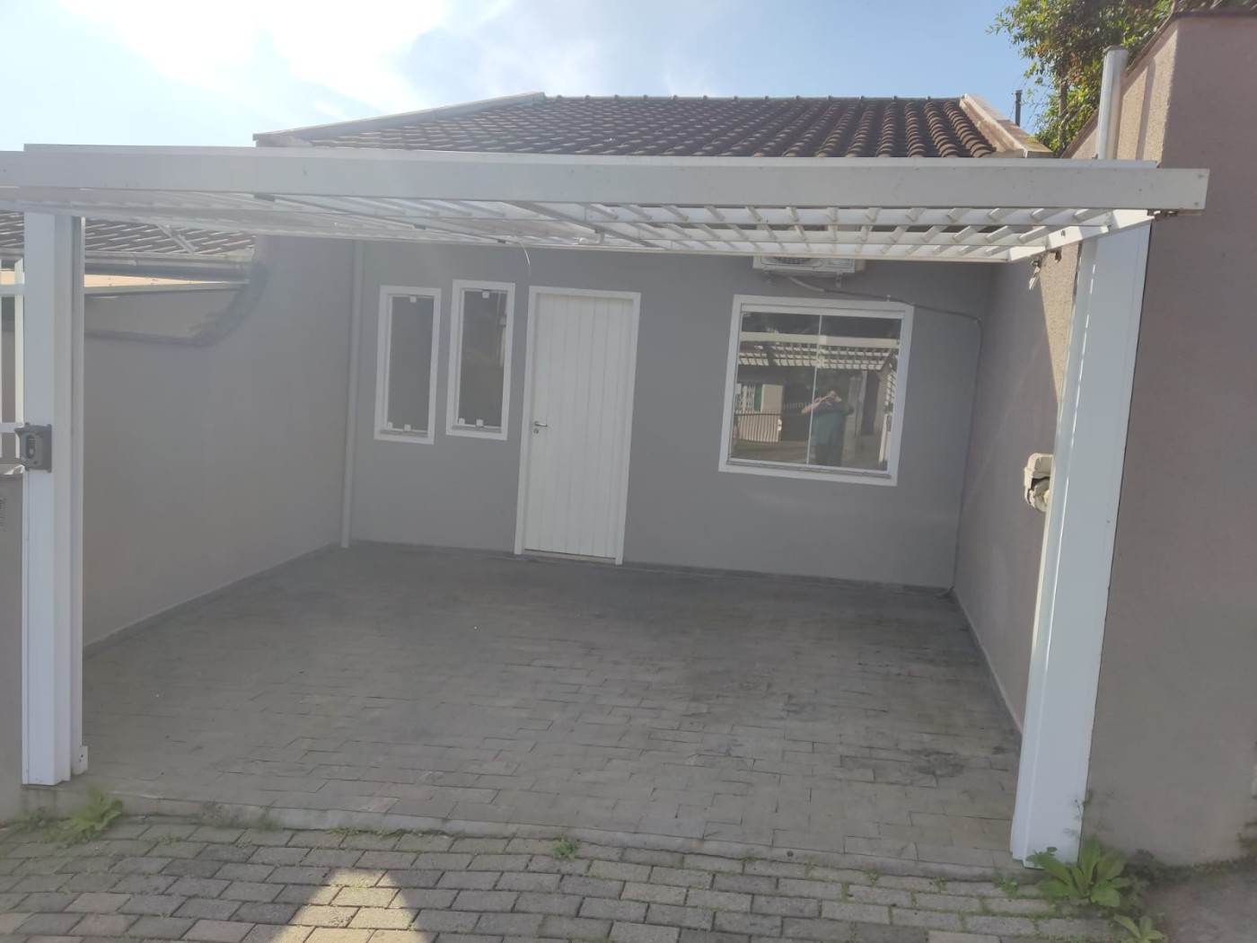 Casa à venda com 3 quartos, 50m² - Foto 1