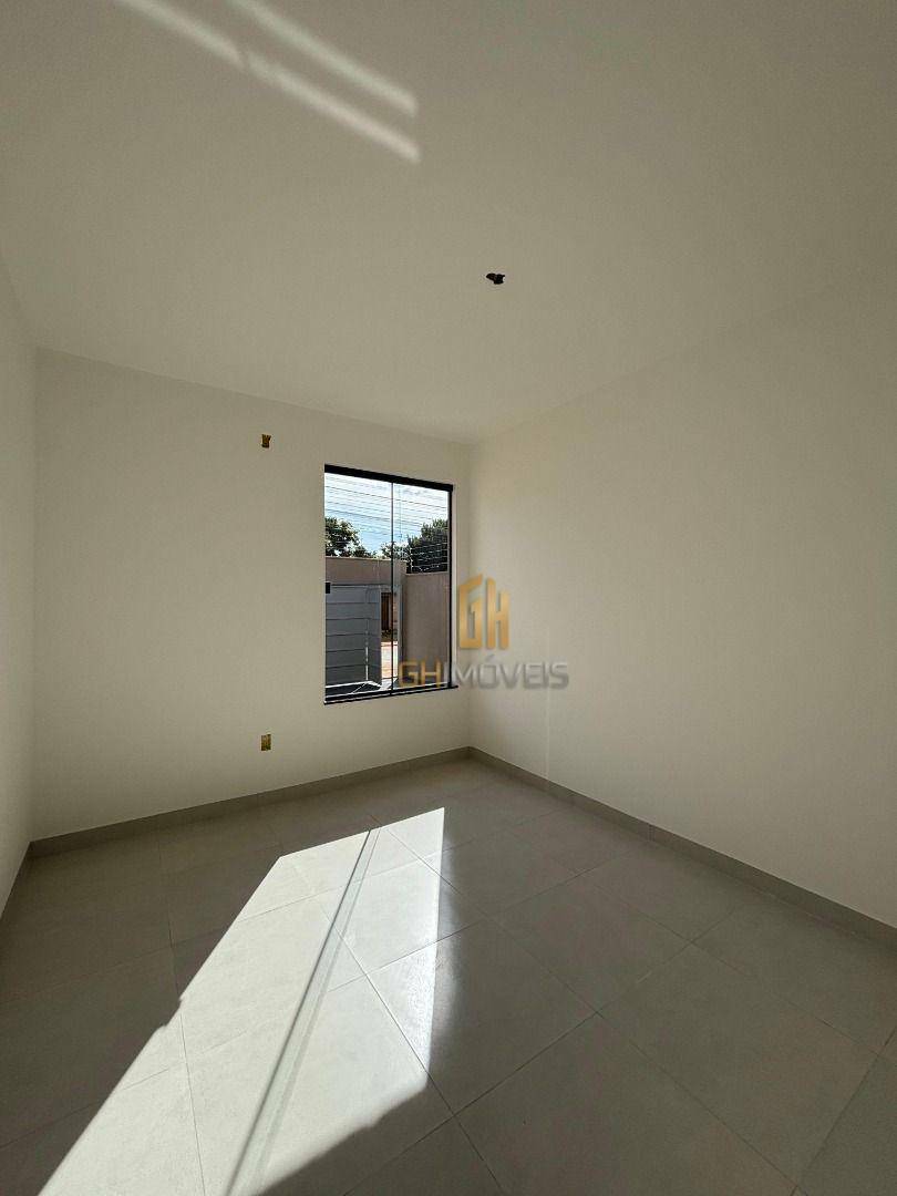 Casa à venda com 2 quartos, 90m² - Foto 8