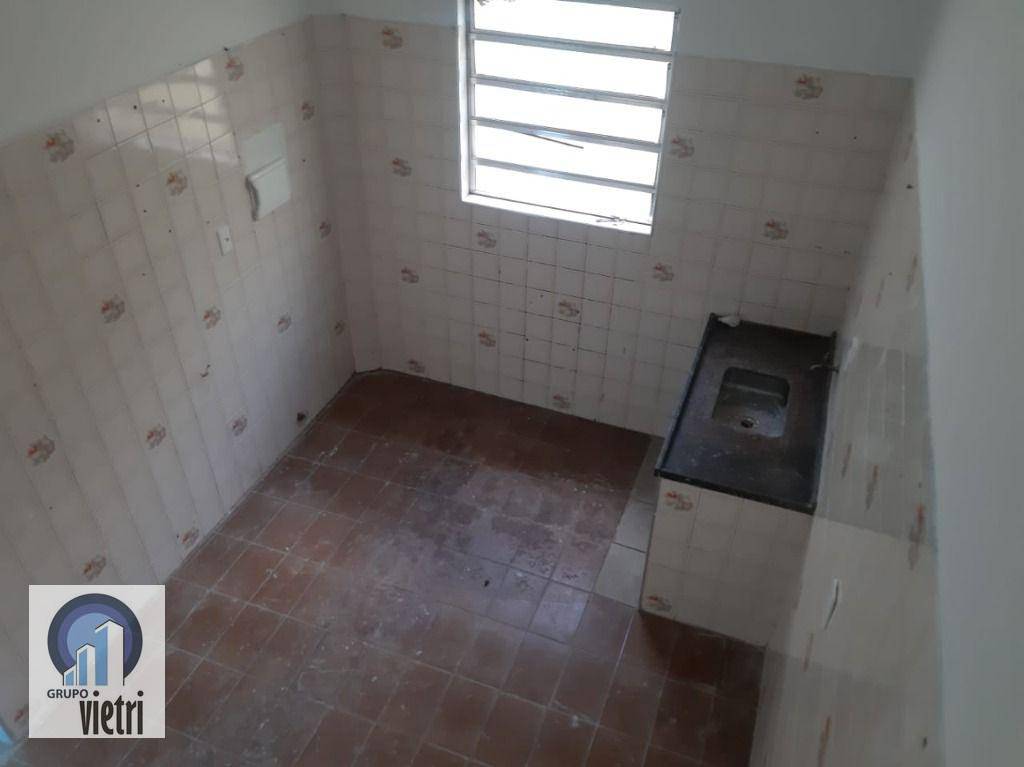 Casa para alugar com 1 quarto, 45m² - Foto 3