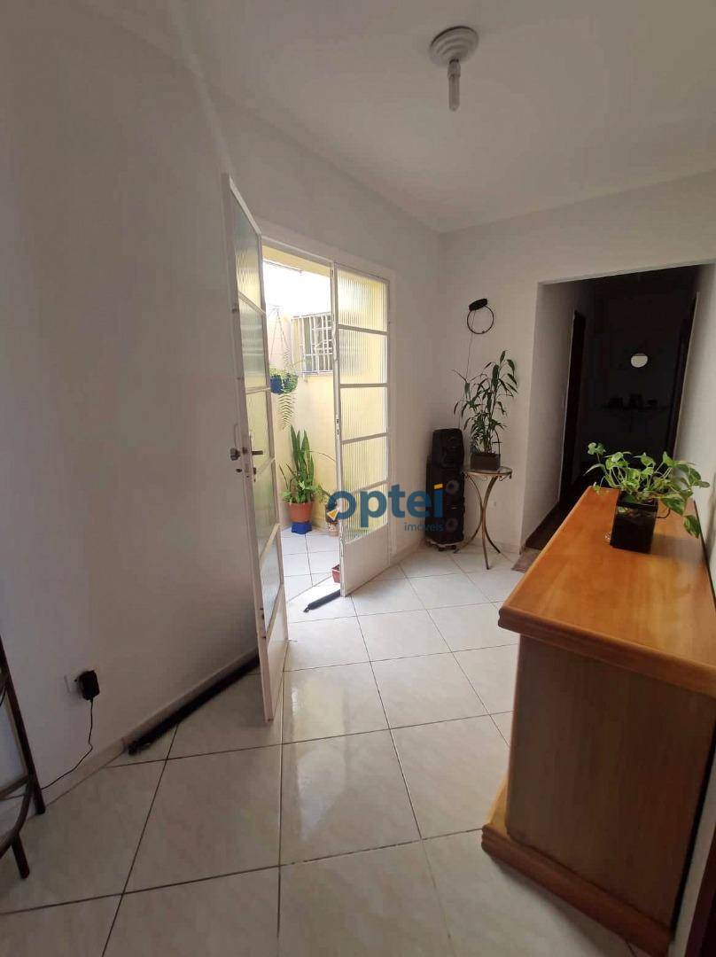 Casa à venda com 4 quartos, 189m² - Foto 29