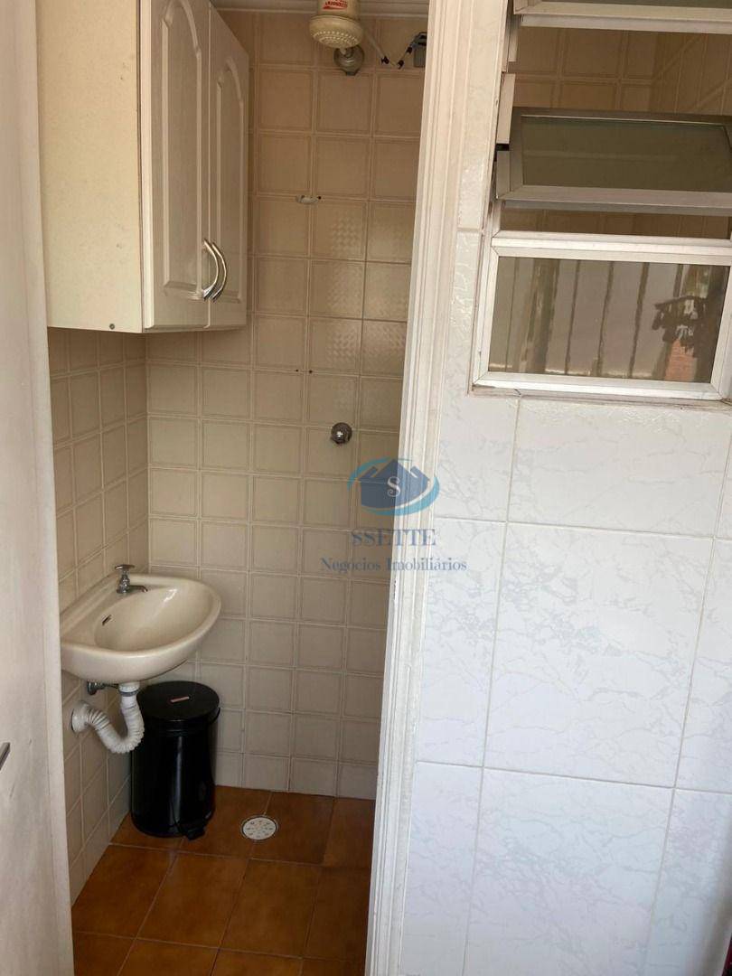 Apartamento à venda com 2 quartos, 68m² - Foto 5