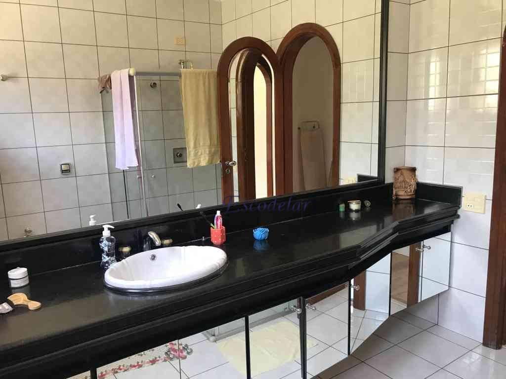 Casa de Condomínio à venda com 4 quartos, 975m² - Foto 37