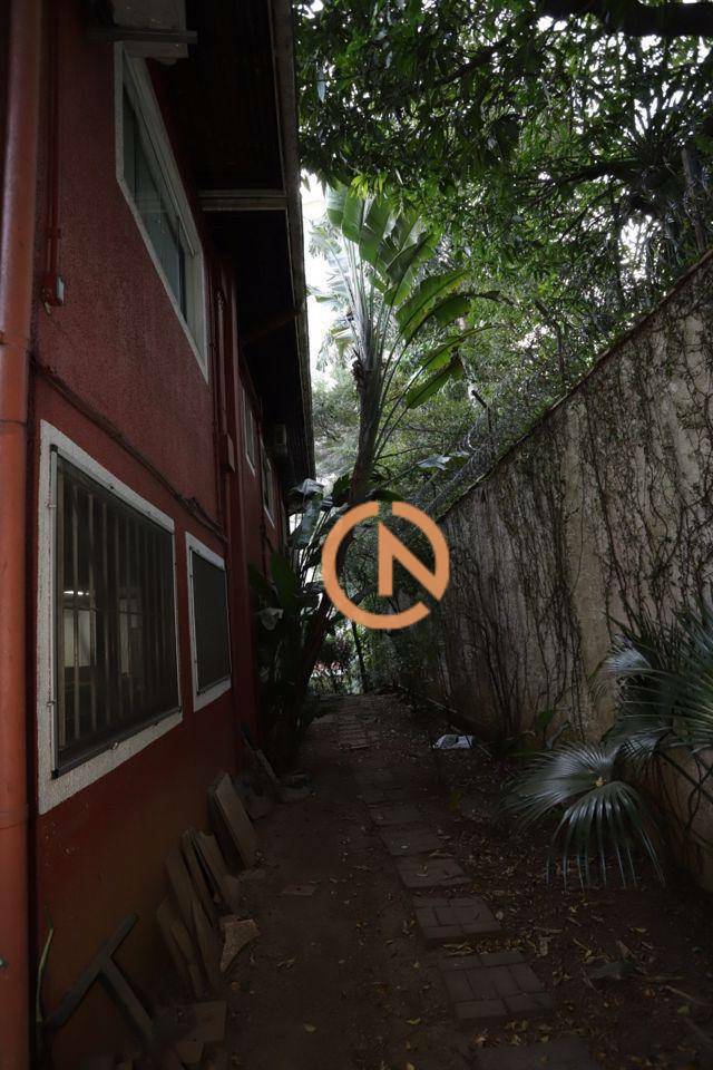 Sobrado à venda e aluguel com 5 quartos, 450m² - Foto 7