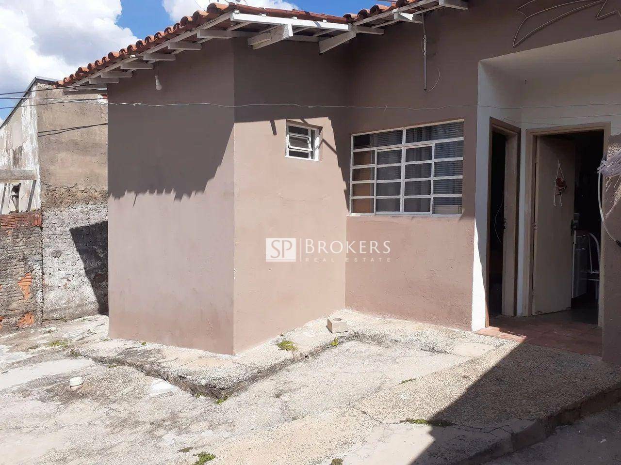 Casa à venda com 3 quartos, 140m² - Foto 2