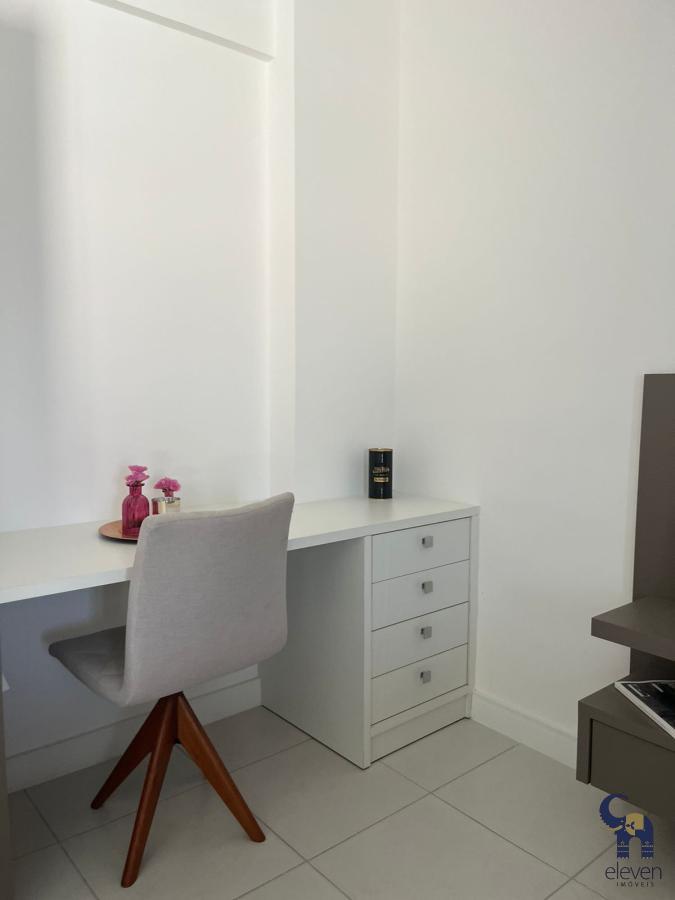 Apartamento à venda com 2 quartos, 85m² - Foto 7