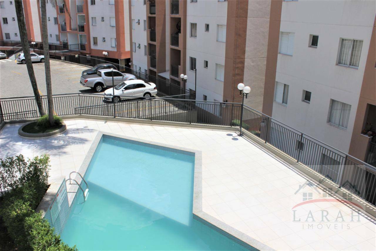 Apartamento à venda com 2 quartos, 70m² - Foto 28