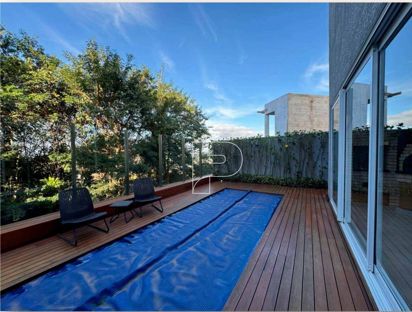 Casa de Condomínio à venda com 3 quartos, 357m² - Foto 1