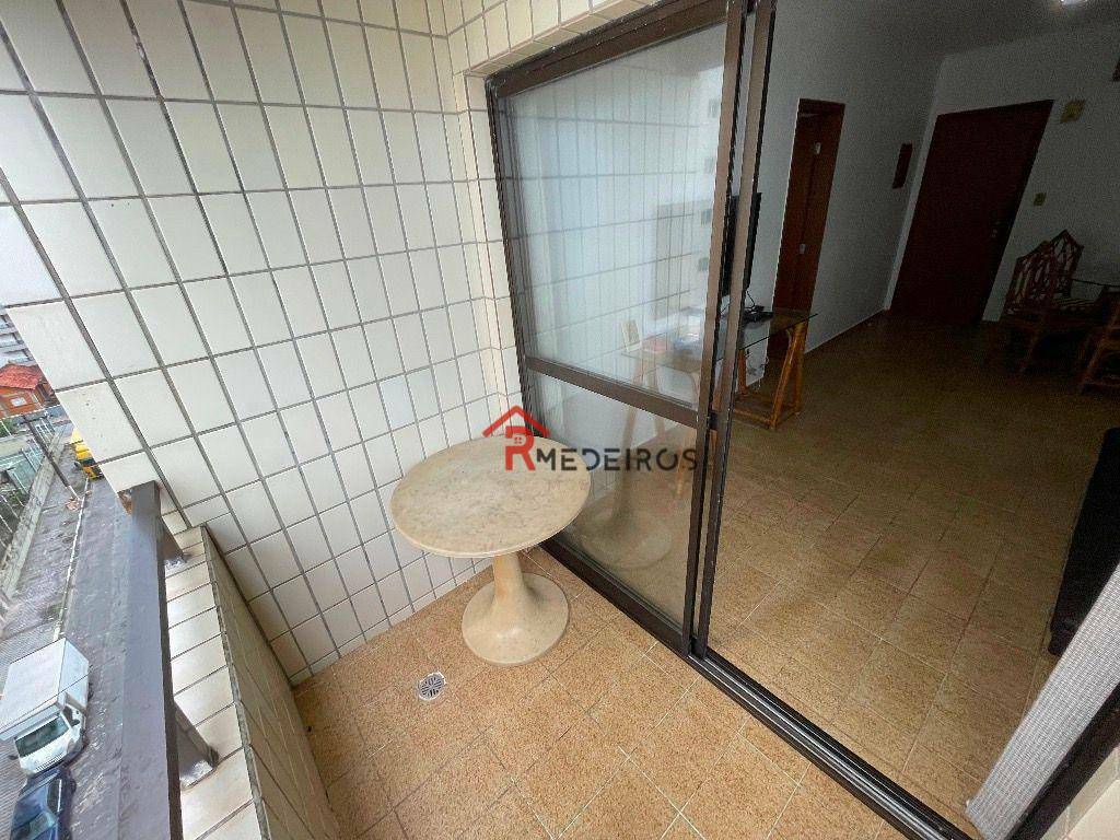 Apartamento à venda com 2 quartos, 74m² - Foto 11