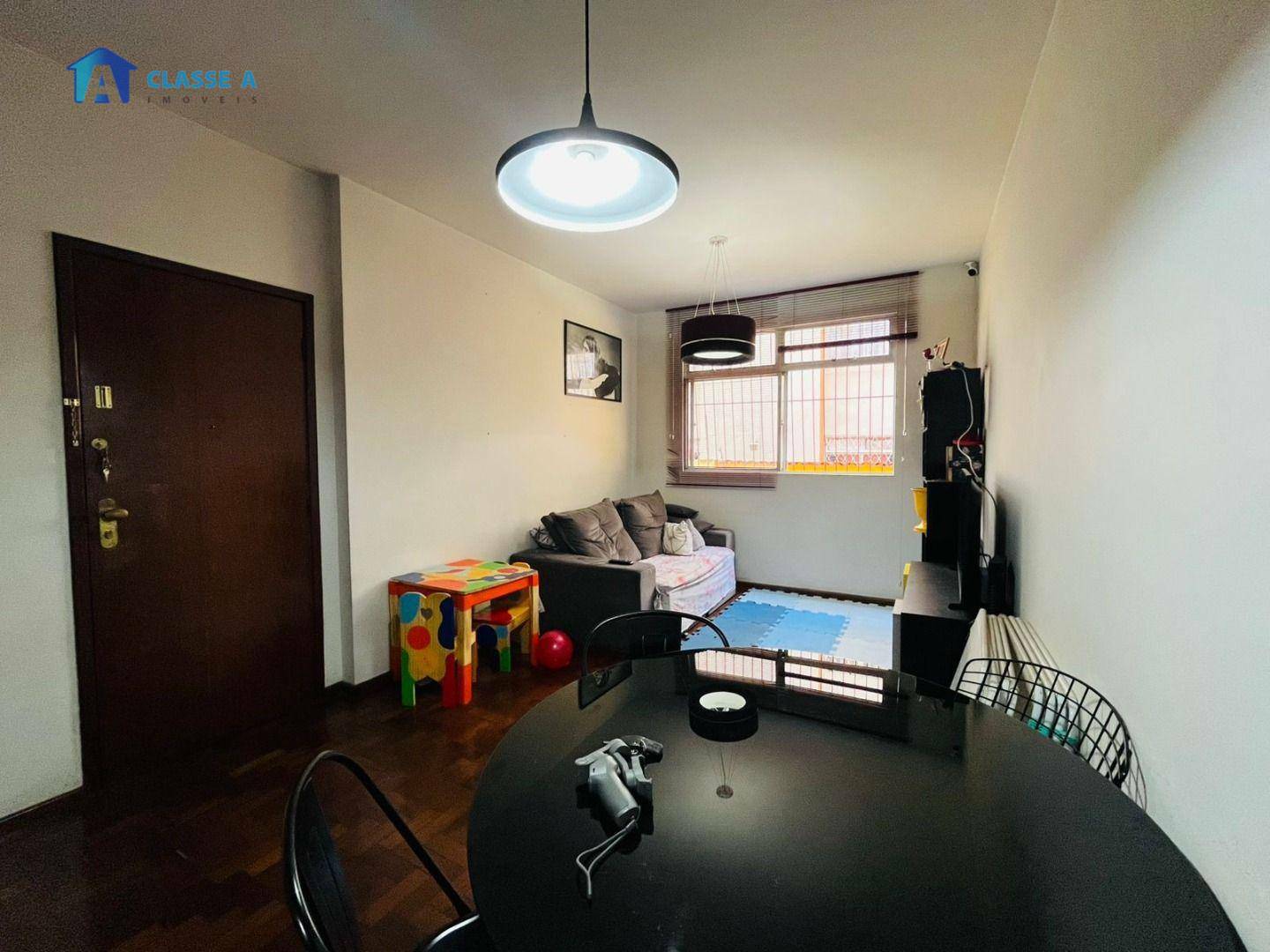 Apartamento para alugar com 2 quartos, 81m² - Foto 1