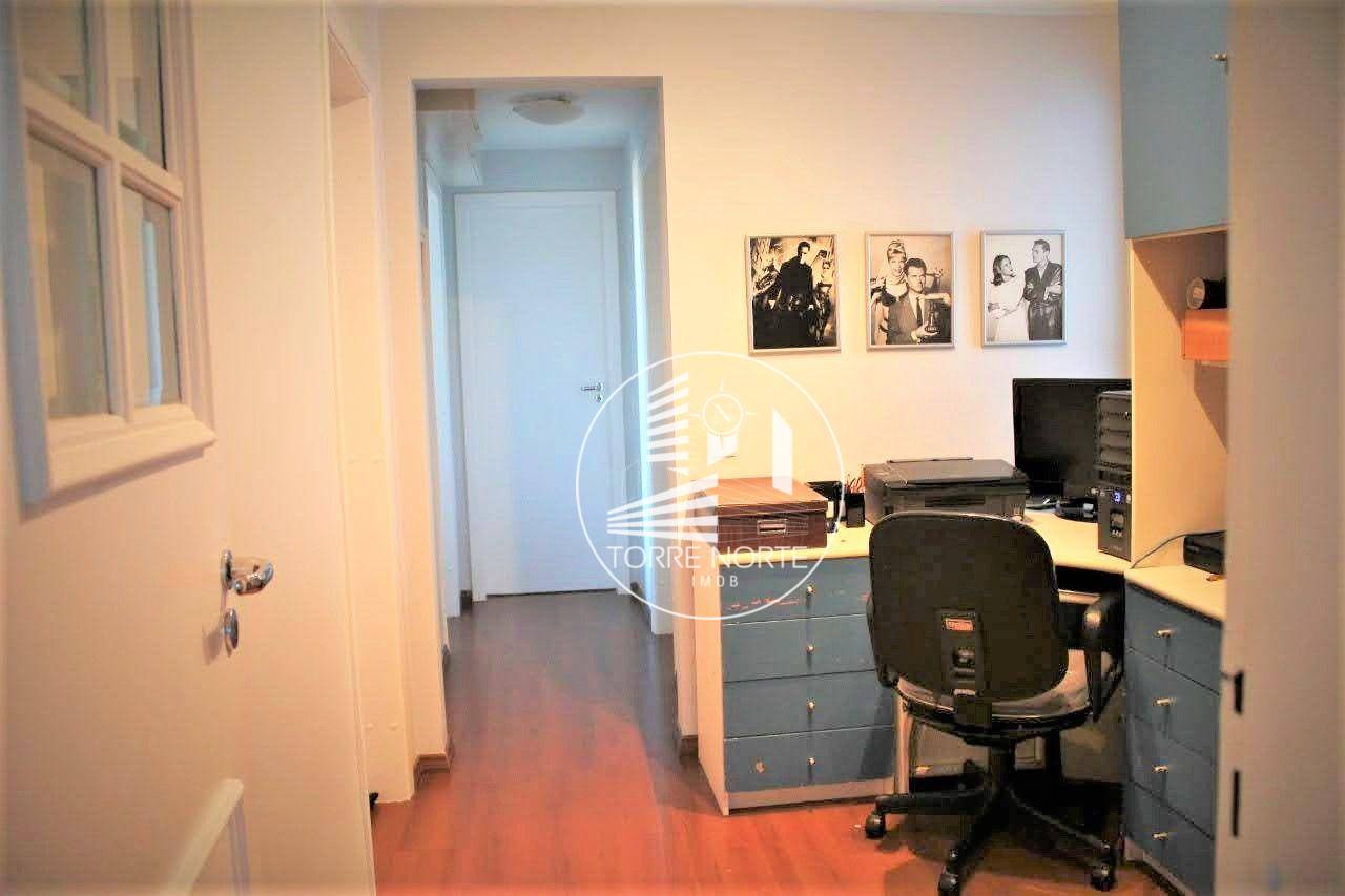 Apartamento à venda com 3 quartos, 198m² - Foto 22