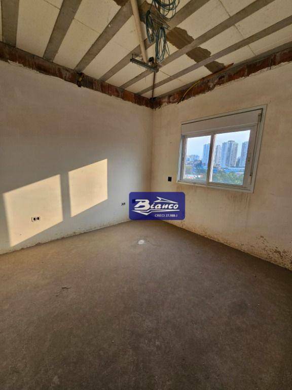 Sobrado à venda com 3 quartos, 240m² - Foto 7