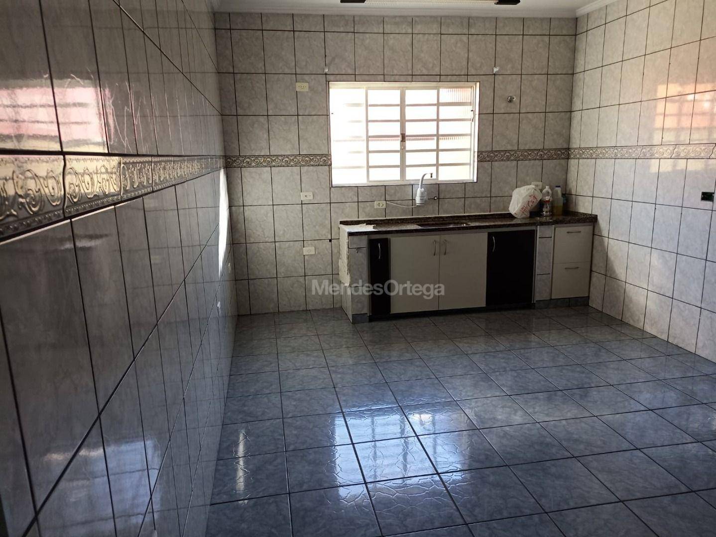 Casa à venda com 2 quartos, 120m² - Foto 5