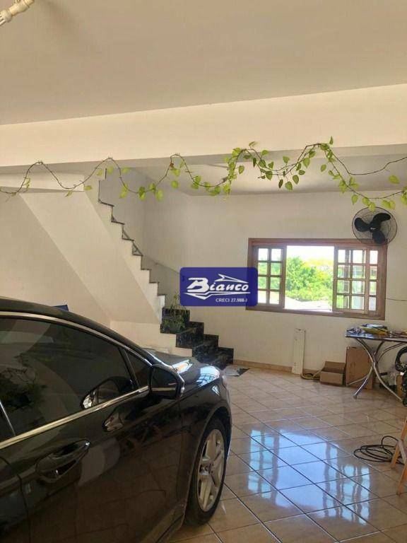 Sobrado à venda com 4 quartos, 400m² - Foto 4