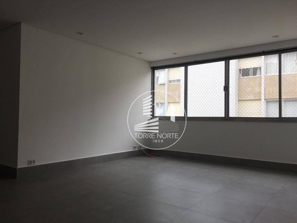 Apartamento para alugar com 3 quartos, 110m² - Foto 1