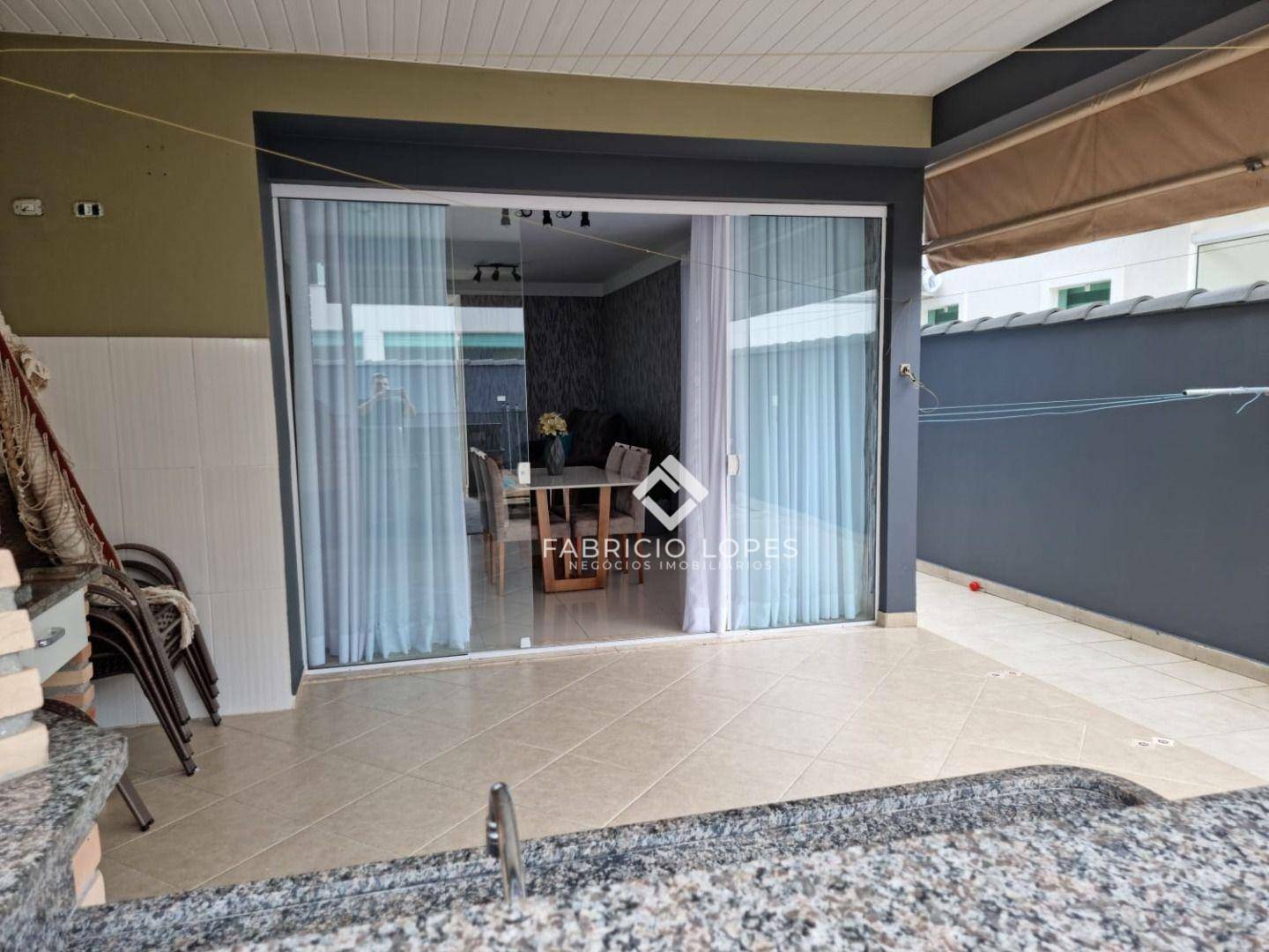 Casa à venda com 3 quartos, 197m² - Foto 11