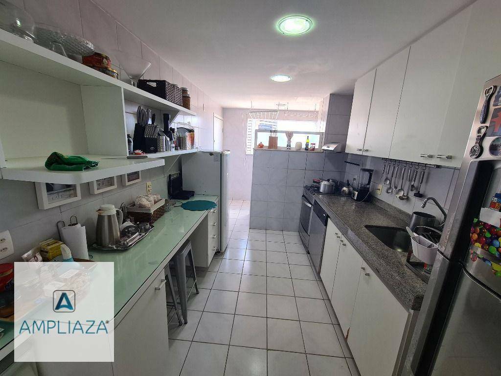 Apartamento à venda com 3 quartos, 118m² - Foto 12