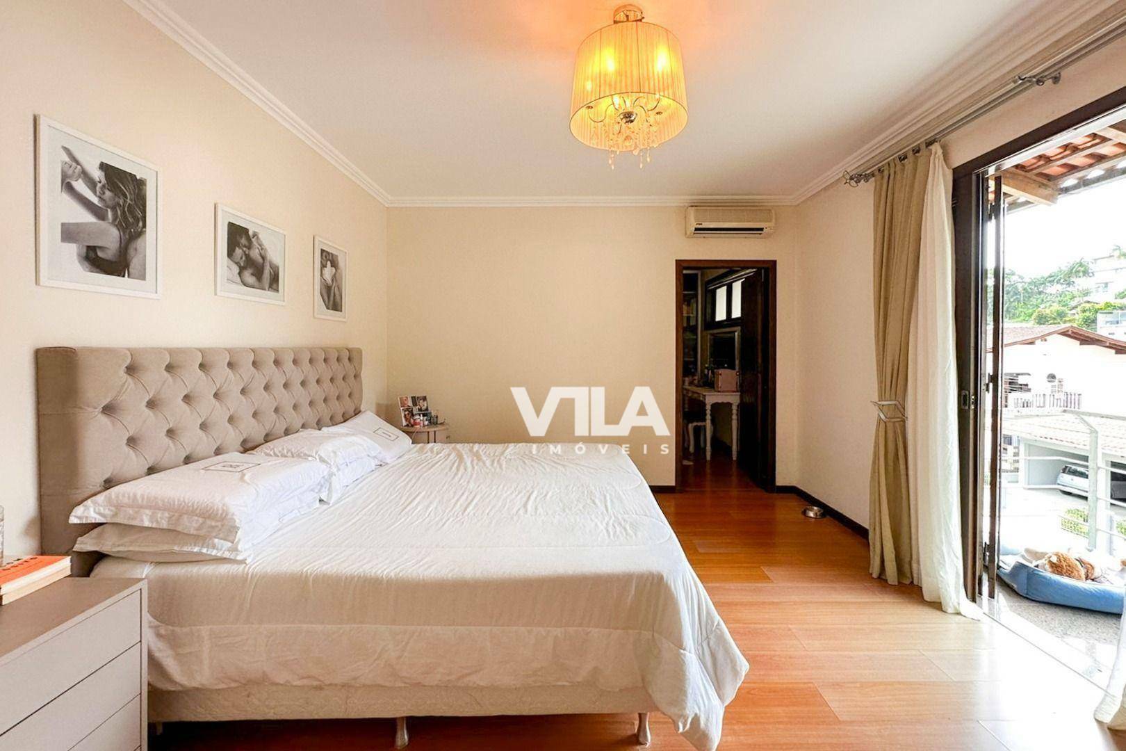 Casa à venda com 4 quartos, 400m² - Foto 12