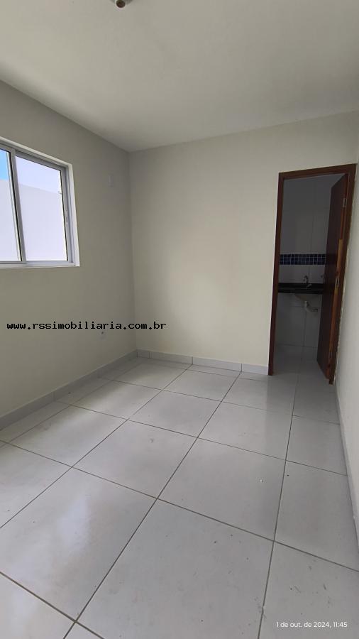 Casa à venda com 2 quartos, 56m² - Foto 7