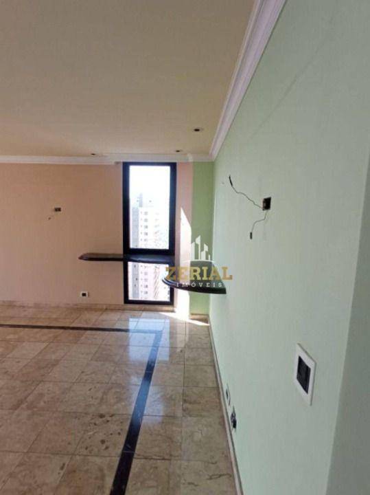 Apartamento à venda com 3 quartos, 156m² - Foto 2