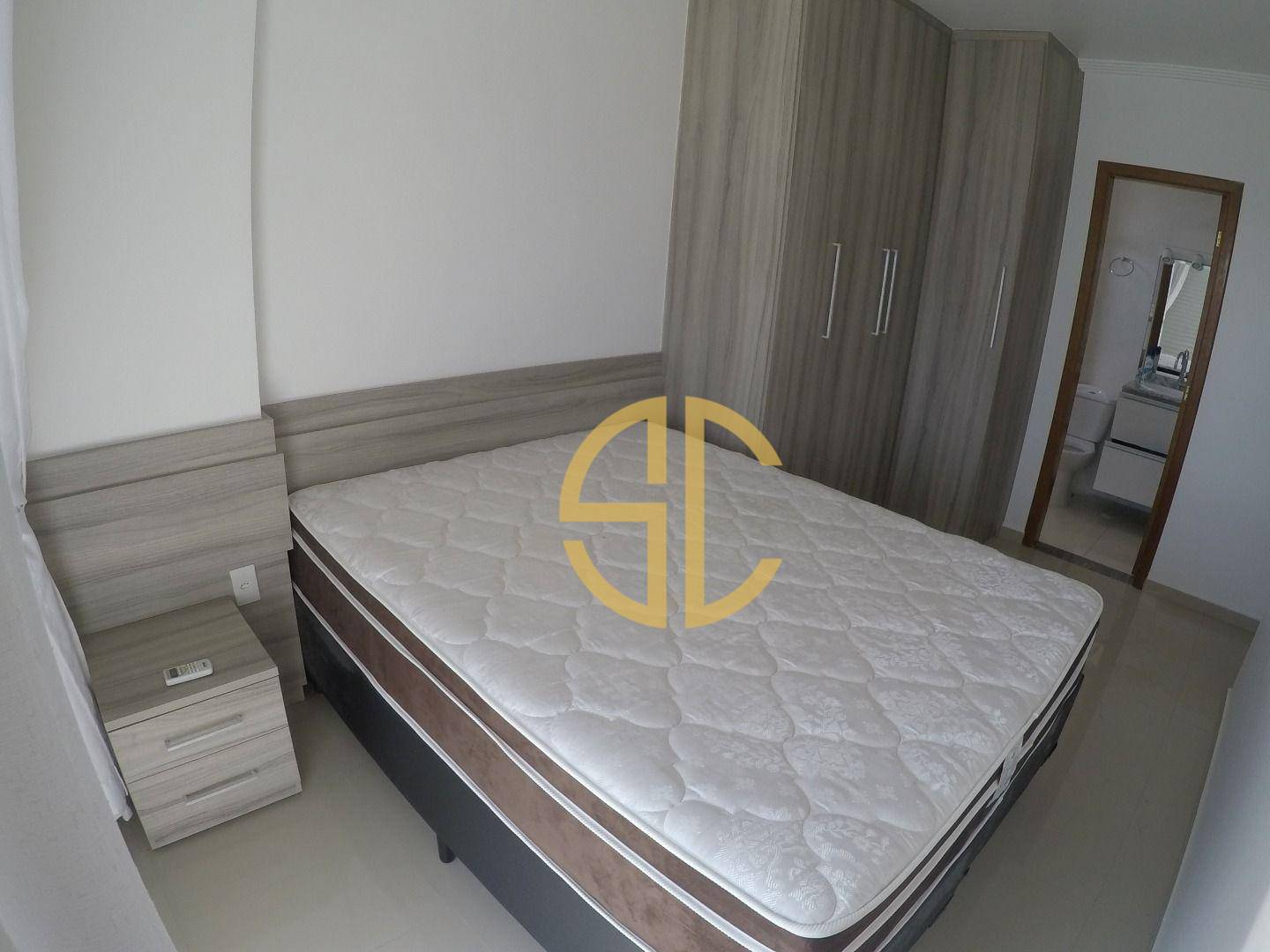 Apartamento à venda com 2 quartos, 76m² - Foto 16