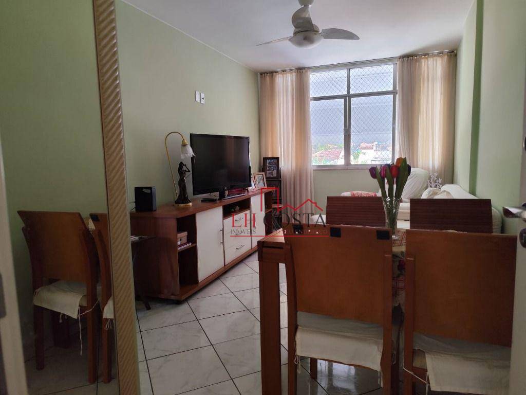 Apartamento à venda com 1 quarto, 55m² - Foto 2