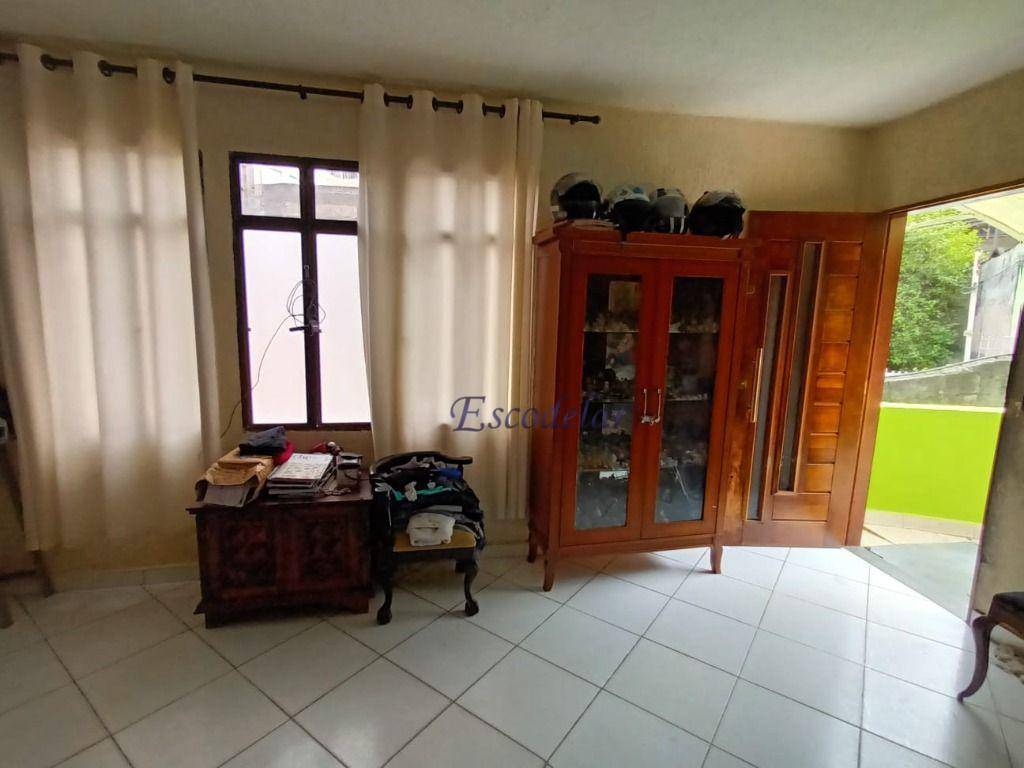 Sobrado à venda com 3 quartos, 226m² - Foto 11