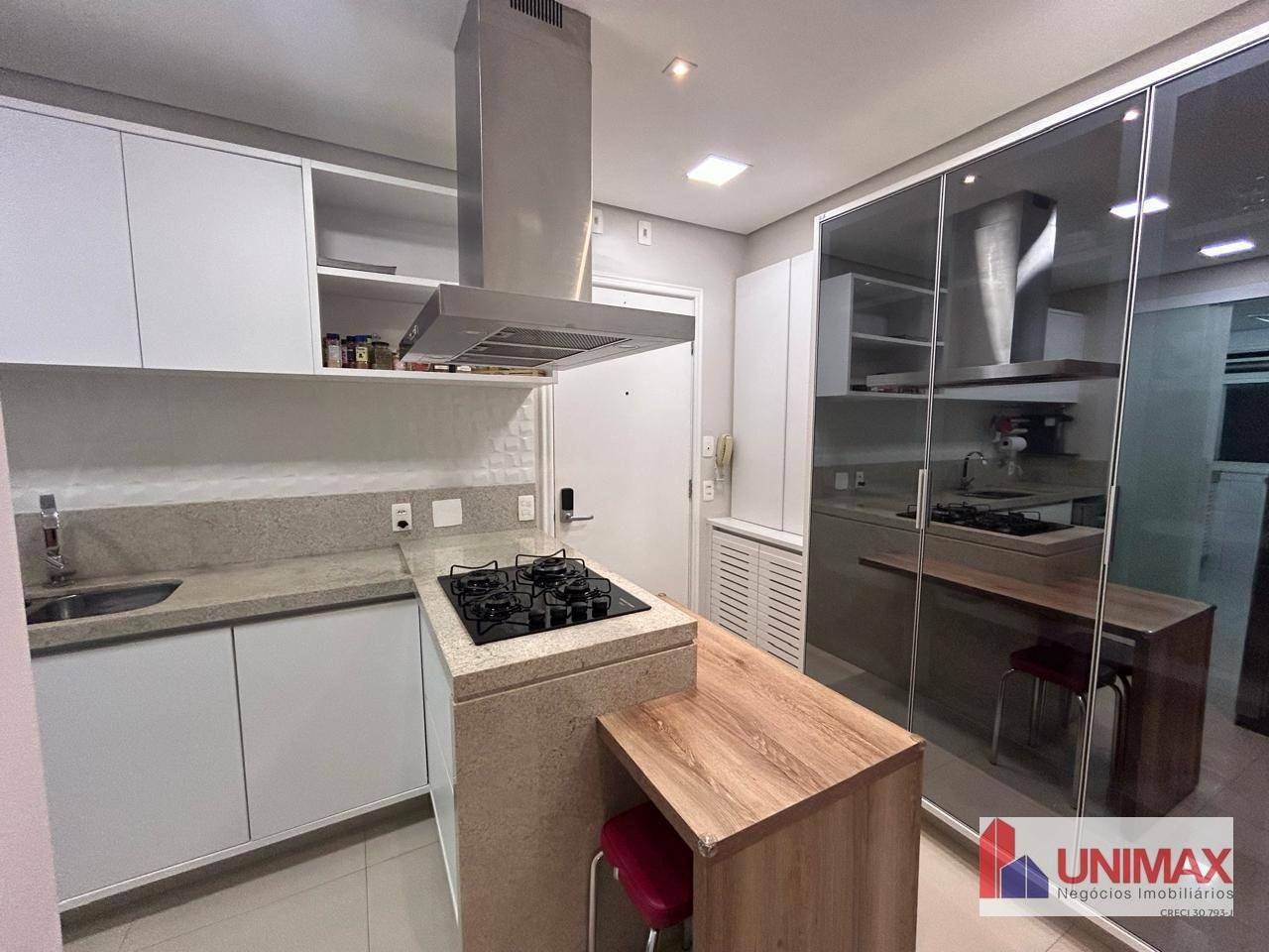 Apartamento para alugar com 3 quartos, 140m² - Foto 7