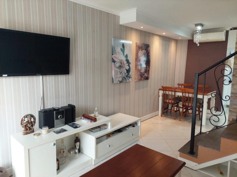 Casa à venda com 2 quartos, 63m² - Foto 26
