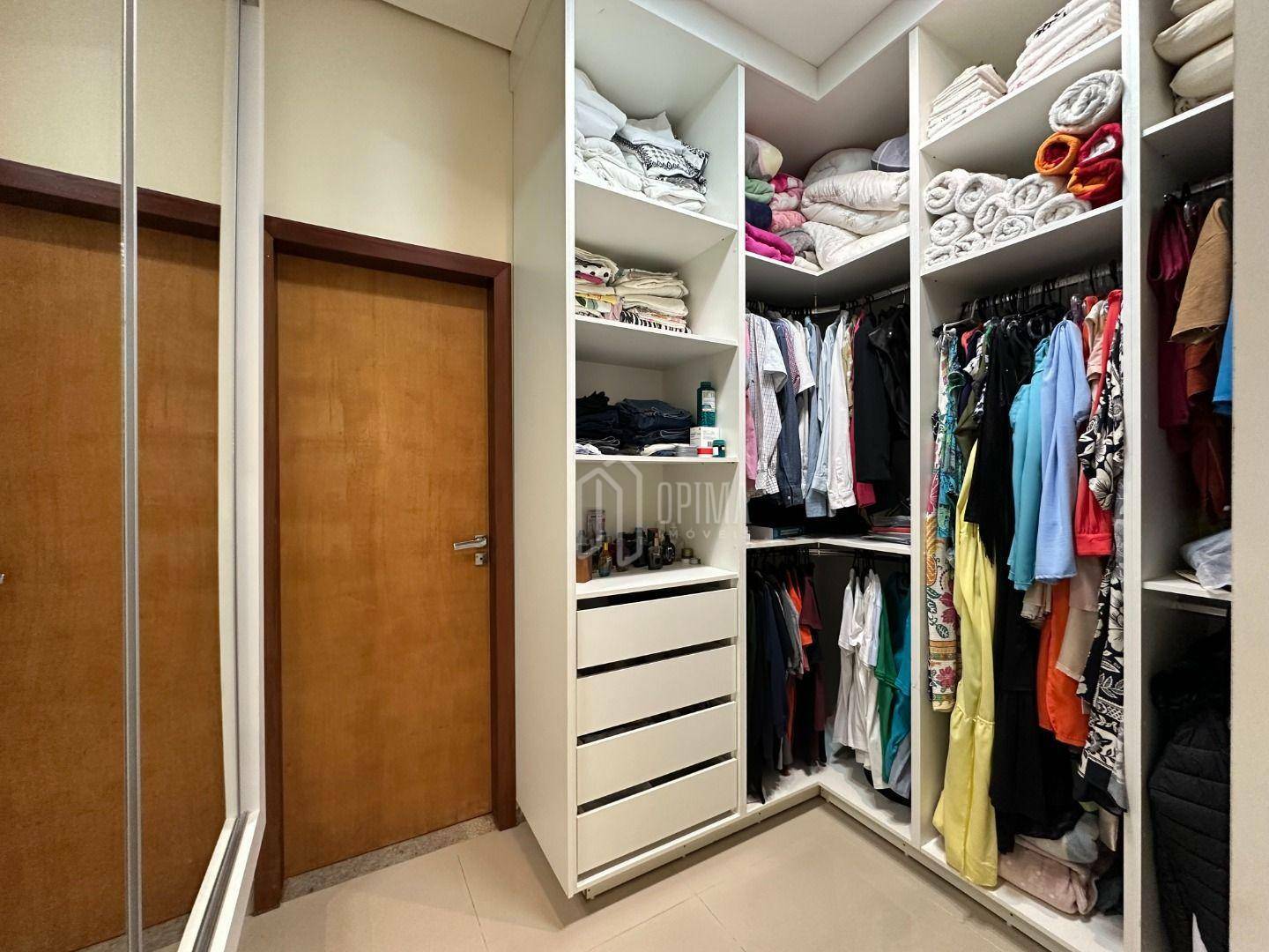 Casa à venda com 3 quartos, 220m² - Foto 8
