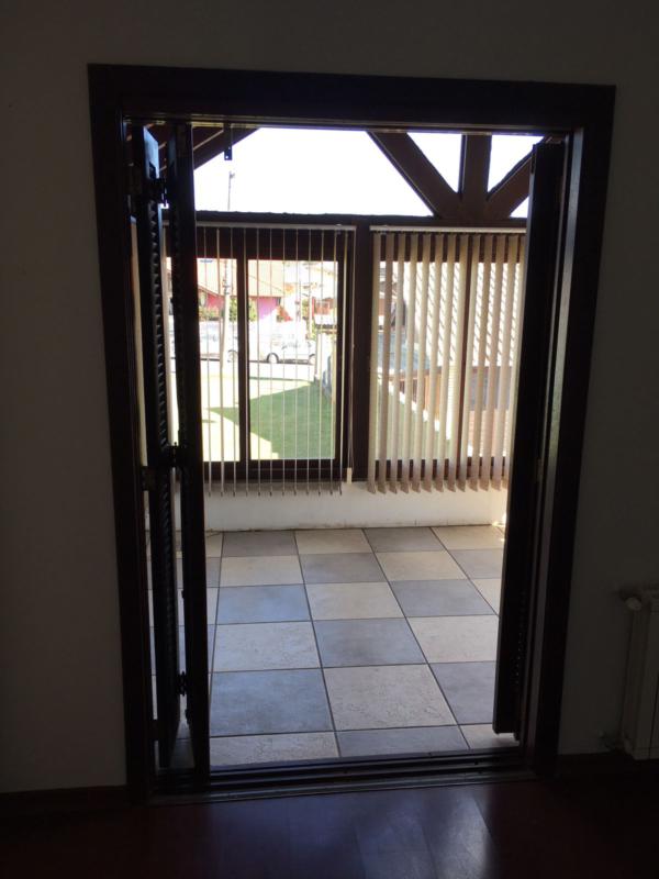 Casa à venda com 3 quartos, 160m² - Foto 4