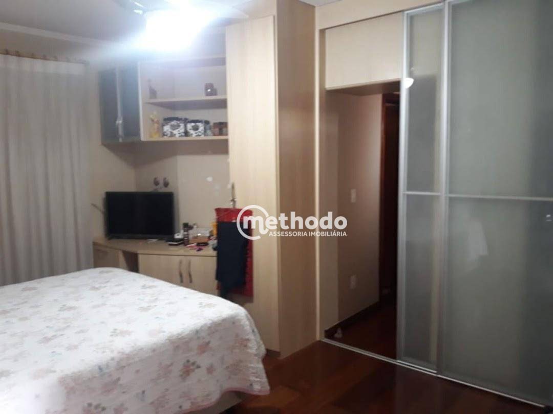 Casa à venda com 4 quartos, 400m² - Foto 16