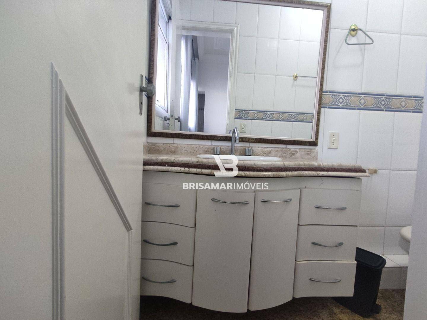 Apartamento à venda com 3 quartos, 220m² - Foto 18