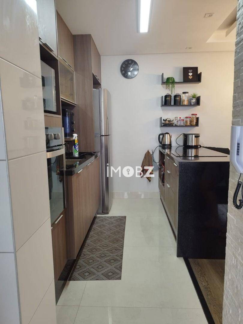 Apartamento à venda com 2 quartos, 81m² - Foto 11