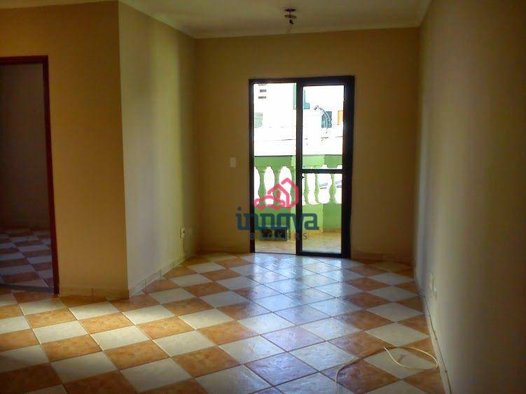 Apartamento para alugar com 2 quartos, 61m² - Foto 2