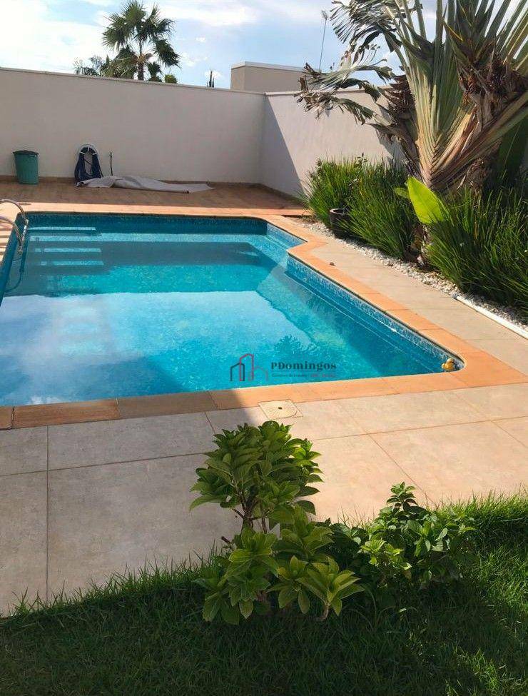 Casa de Condomínio à venda com 3 quartos, 232m² - Foto 14