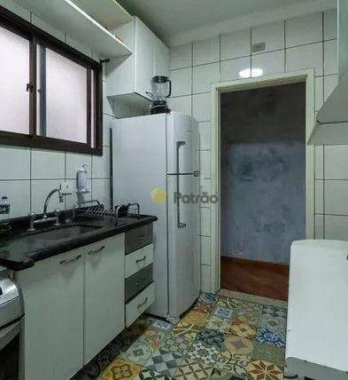 Apartamento à venda com 3 quartos, 70m² - Foto 19