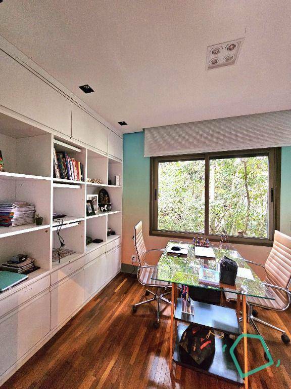 Casa para alugar com 4 quartos, 517m² - Foto 21