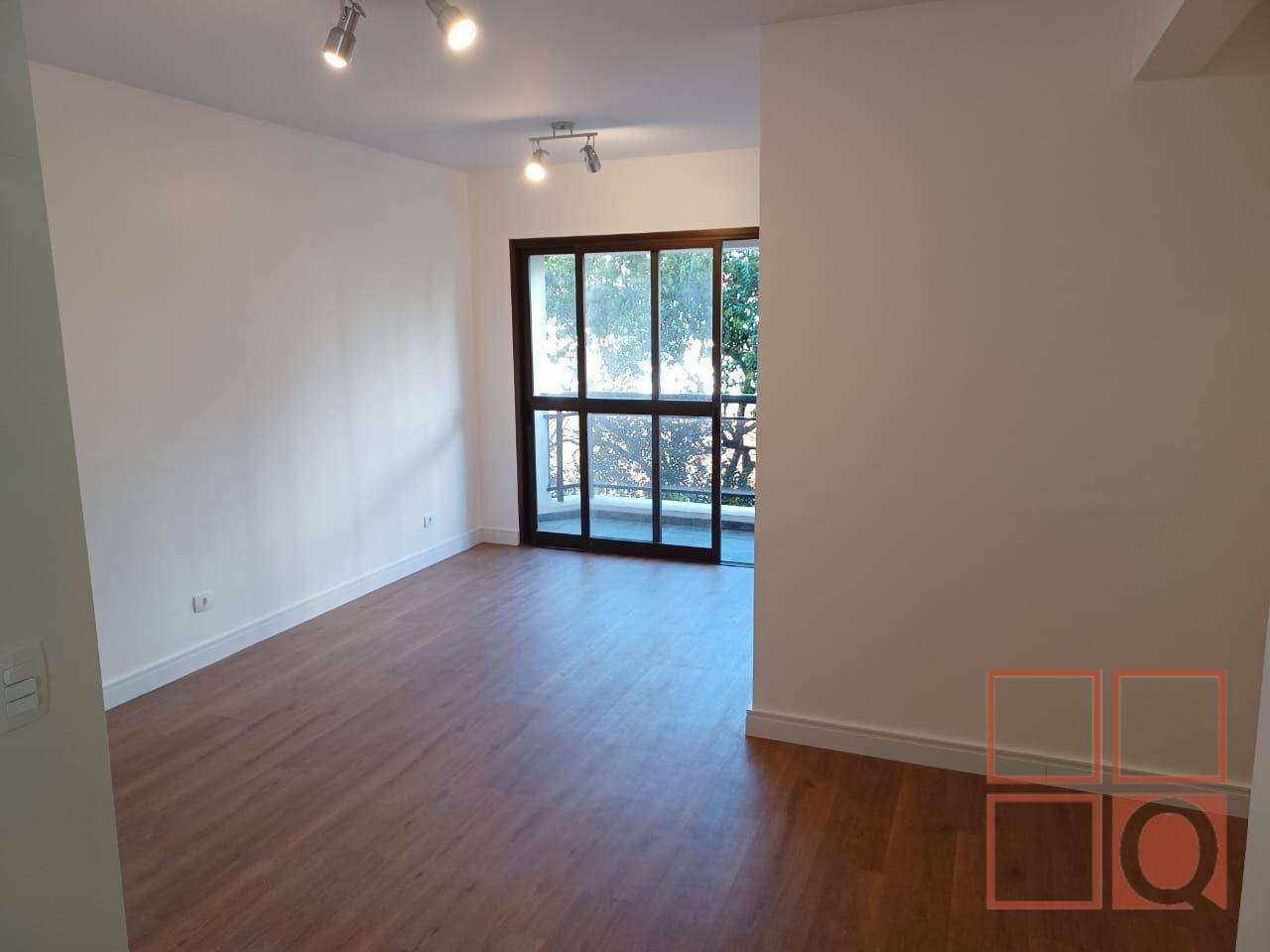 Apartamento para alugar com 4 quartos, 96m² - Foto 17