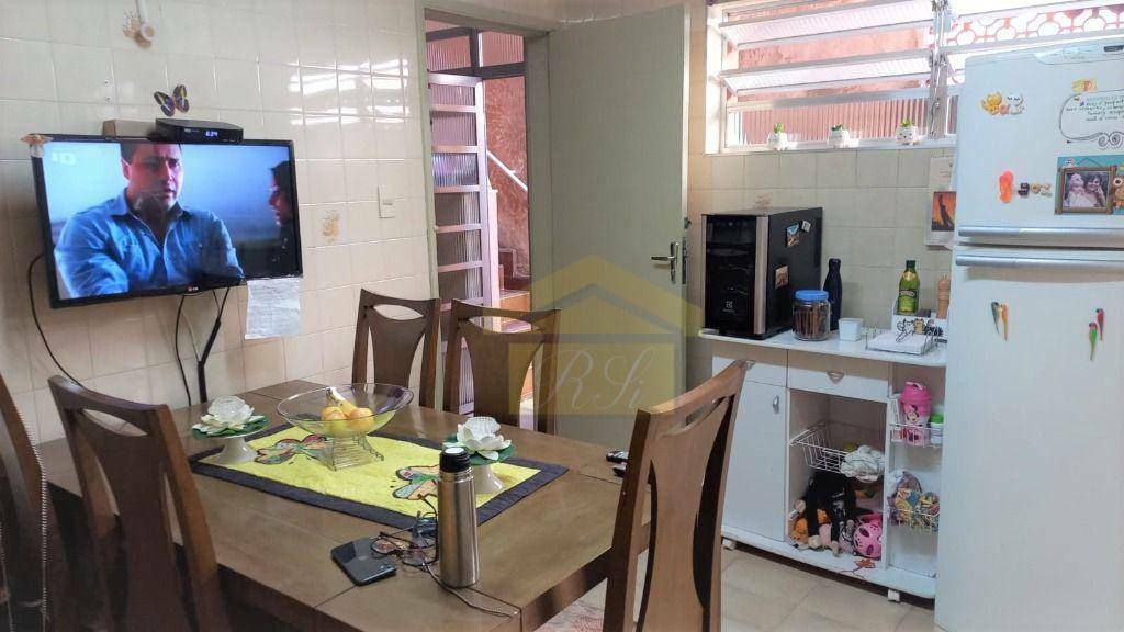 Sobrado à venda com 3 quartos, 152m² - Foto 4