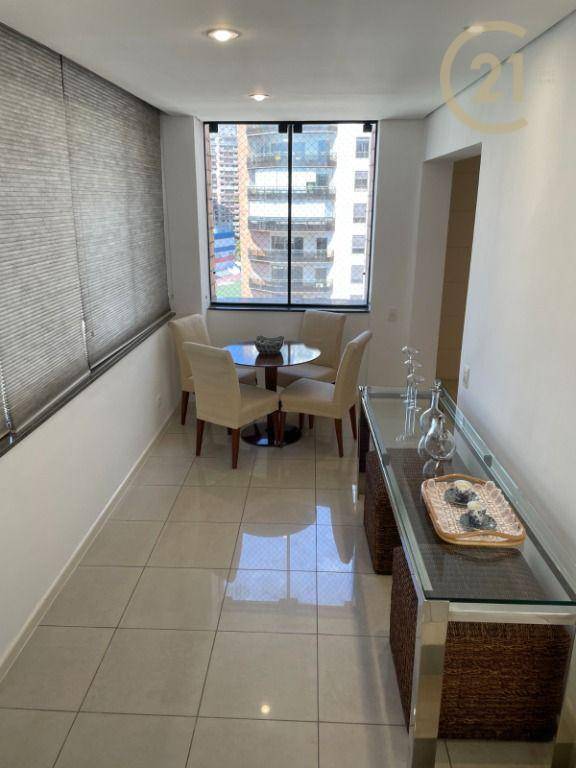 Apartamento à venda com 4 quartos, 500m² - Foto 3