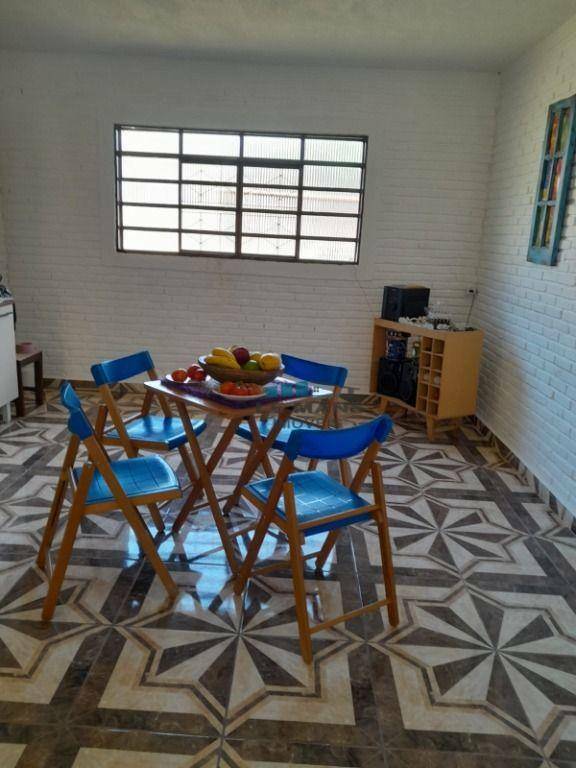 Chácara à venda com 3 quartos, 150m² - Foto 18