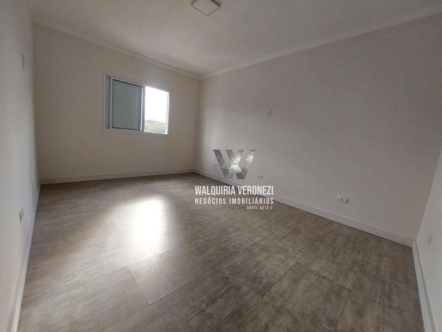 Casa à venda com 4 quartos, 215m² - Foto 18