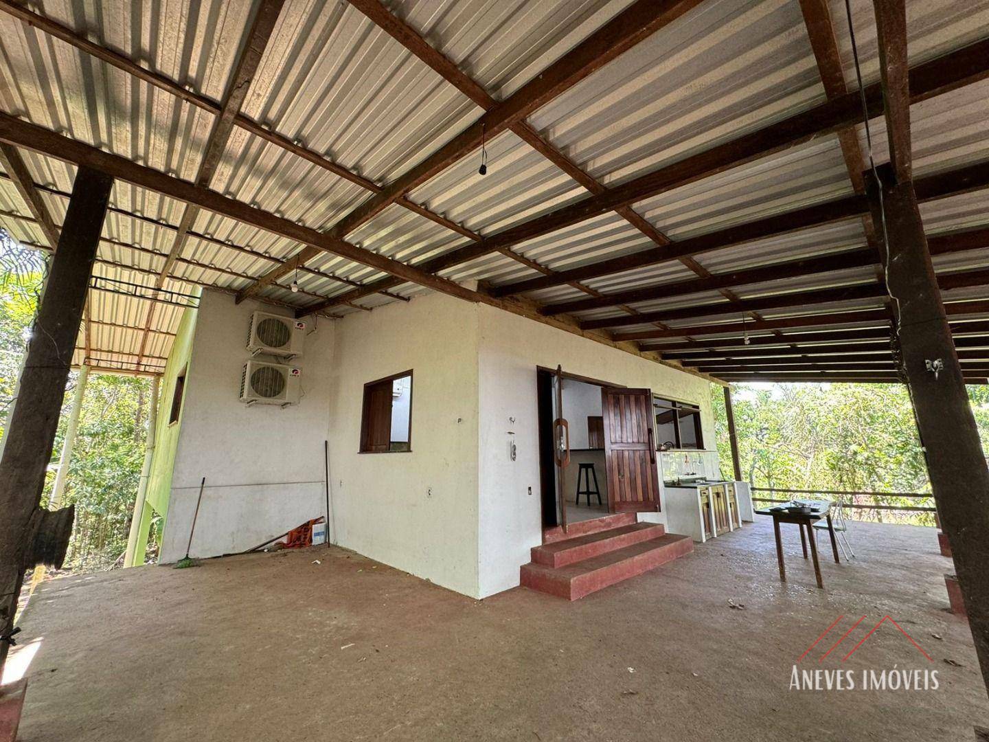 Casa à venda com 3 quartos, 200m² - Foto 3