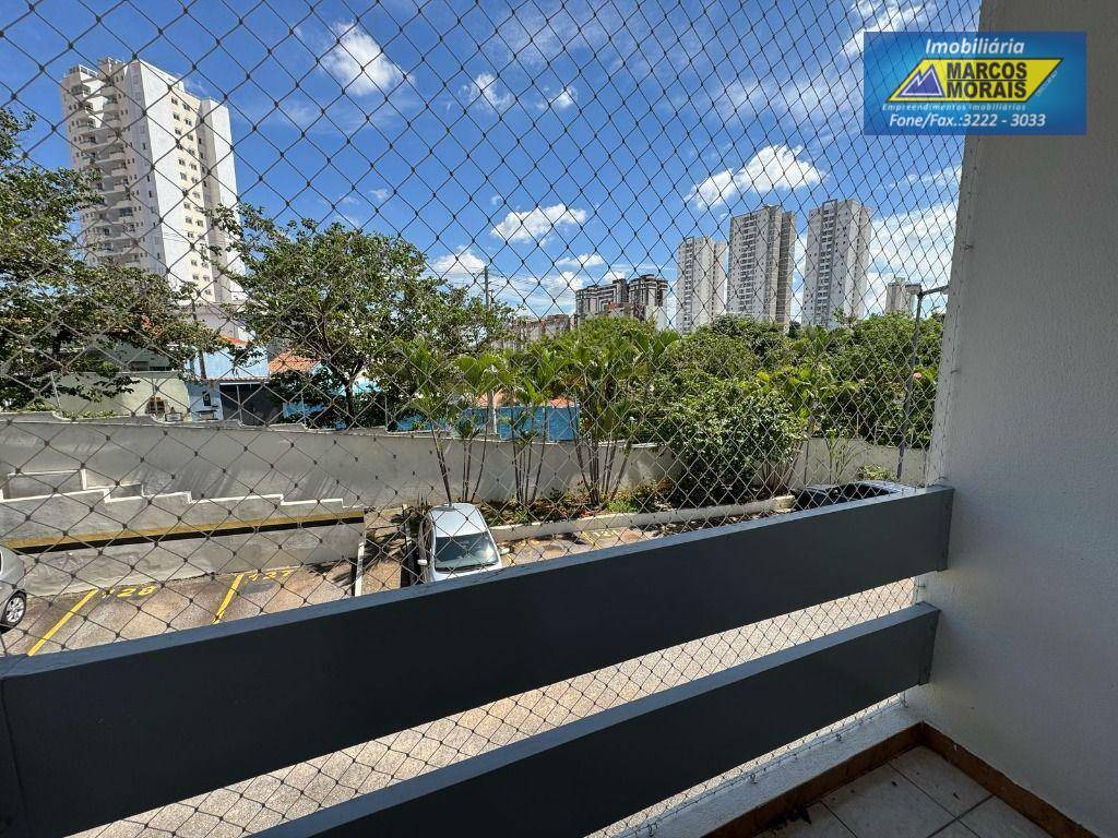 Apartamento à venda e aluguel com 2 quartos, 65m² - Foto 4